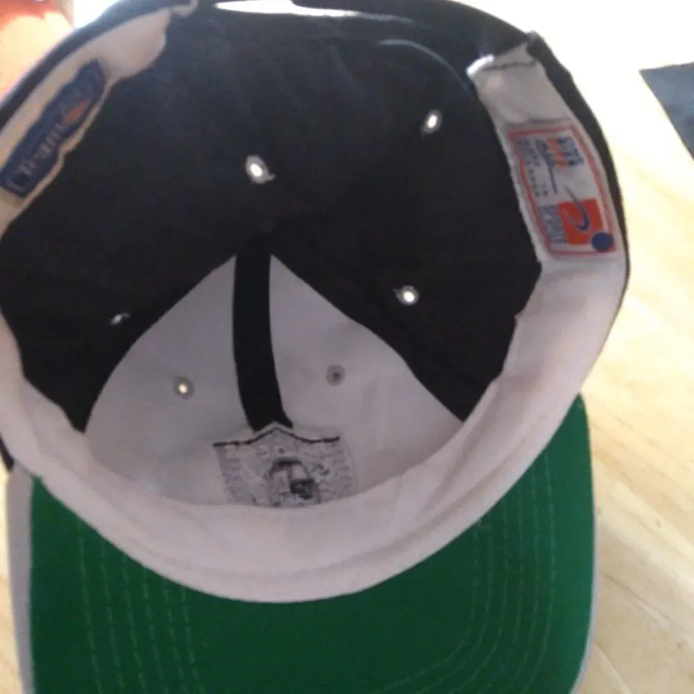 Deadstock Vintage Sports Specialties Oakland Raiders Snap Back Hat Youth